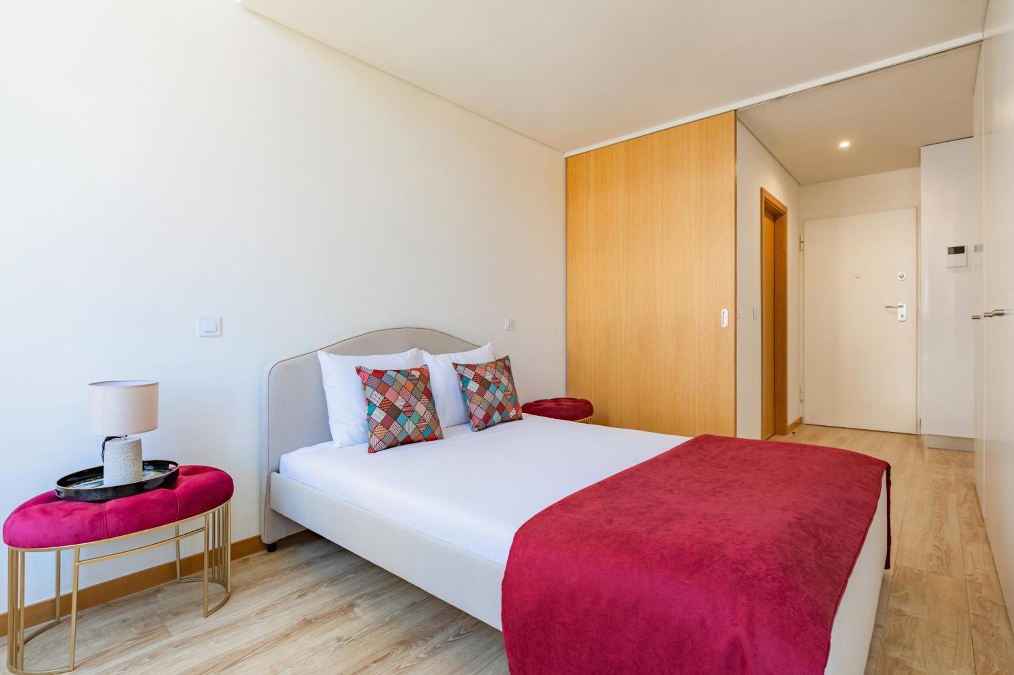 Duque De Saldanha Residences Porto Quarto foto